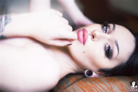 Wallpaper Juicy Lips Face Blue Eyes Sensual Gaze Model Suicide