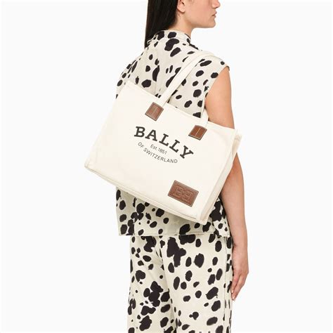 Bally Crystalia Tote Bag In Natural Canvas Thedoublef
