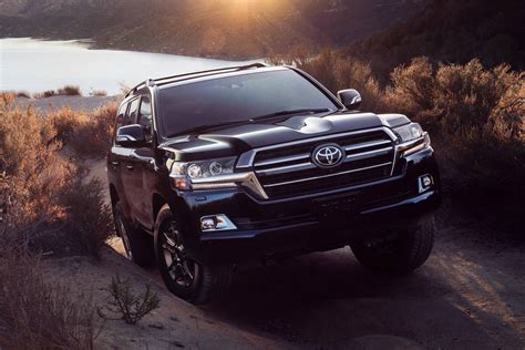 2021 Toyota Land Cruiser Prices Reviews And Pictures Edmunds