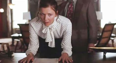Maggie Gyllenhaal Spanking Scene From Secretary Video Ebaums World