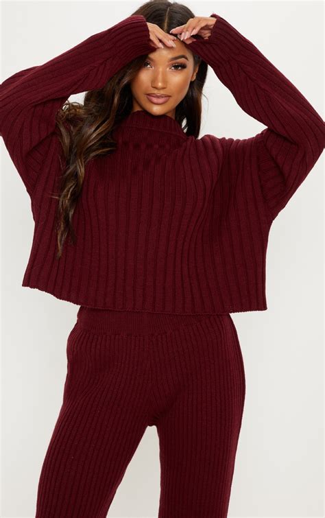 Burgundy Ribbed Knitted Oversized Sweater Prettylittlething Usa