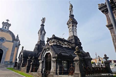 Planeta Dunia Visita Al Cementerio Municipal De La Carriona De Avilés