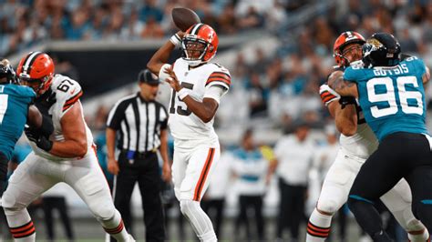 Watch Former Vols Qb Josh Dobbs Throws Incredible Td Pass Against Jaguars