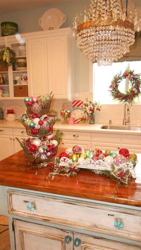 30 Stunning Christmas Kitchen Decorating Ideas All About Christmas
