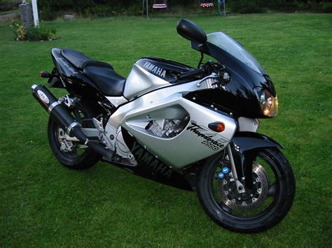 Red white fairing set fairing kit fit yamaha yzf1000r thunderace bodywork 1. 2001 Yamaha YZF 1000 R: pics, specs and information ...