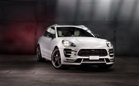 This hd wallpaper is about porsche macan, original wallpaper dimensions is 4096x2731px, file size is 1.74mb. Porsche Macan HD Wallpaper | Background Image | 2880x1800 | ID:615568 - Wallpaper Abyss