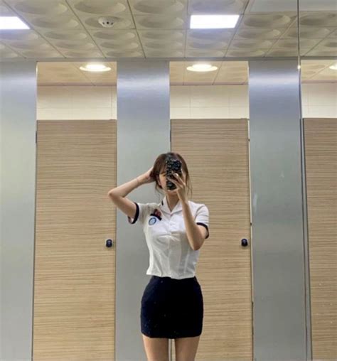 여자 교복에 있는 택민 김님의 핀 여자 교복 교복 스타일 교복 패션