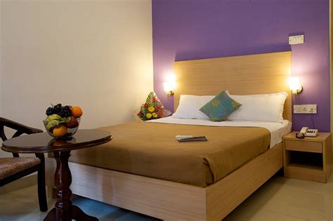 Oyo 10235 Oyster Transit Hotels Prices And Inn Reviews Hyderabad India