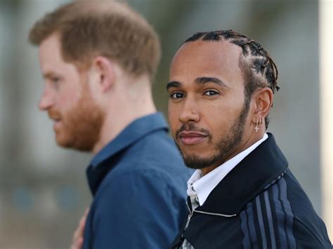 F Lewis Hamilton Posts Photo Of Ripped Body Naomi Campbell Reacts News Au