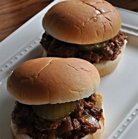 Stir in mayonnaise, horseradish, onion powder, and garlic powder. BBQ Ground Beef Sandwiches