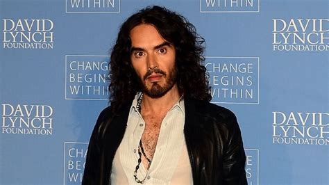 Russell Brand ‘tries To Be Like Christian Grey Says Glamour Model Sophie Coady Au