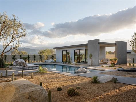 Photo 13 Of 13 In A Striking Desert Contemporary In Rancho Mirage Seeks