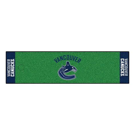 fanmats nhl vancouver canucks 1 ft 6 in x 6 ft indoor 1 hole golf practice putting green