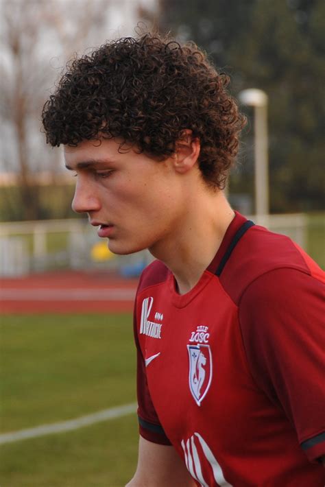 Pavard returns to bayern munich training after quarantine. Football : le Sambrien Benjamin Pavard quitte Lille pour l ...