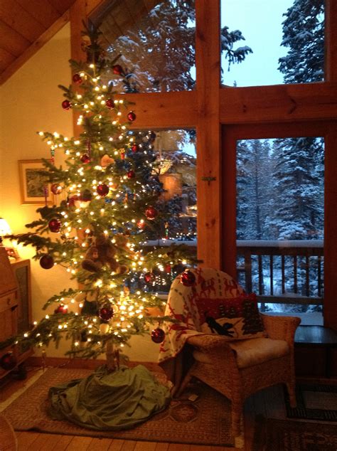 Christmas news, songs, holiday decor and more! 34 AWESOME INDOOR CHRISTMAS DECORATION INSPIRATIONS .... - Godfather Style