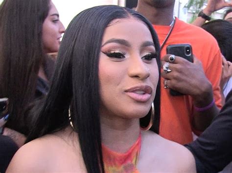 Cardi B Settles Lawsuit With Ex Manager Signals Shes Free My Vue News