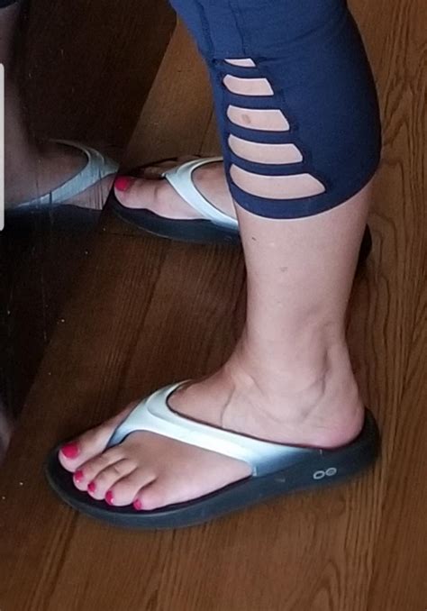 flip floped wife s feet r feetpics