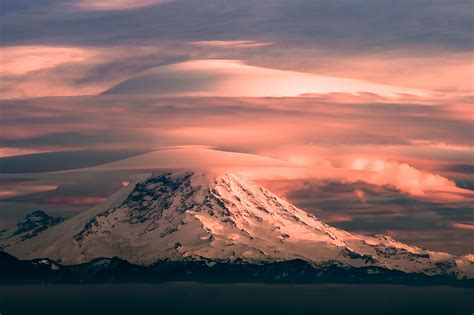 A Stunning Double Lenticular Cloud Atop Mt Rainier Taken Yesterday At