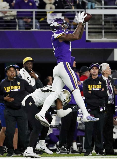 Minnesota Miracle Diggs Catch Caps Vikings Wild Victory