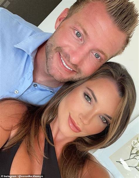 Nfl La Rams Head Coach Sean Mcvay And His Wife Reveal They Are