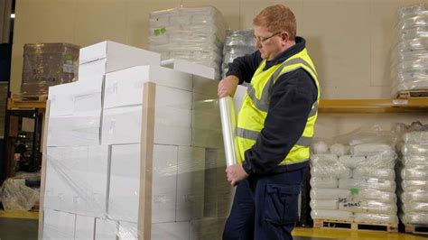 How To Apply Hand Pallet Wrap Yorkshire Packaging Systems