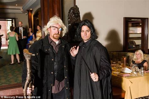 Harry Potter Fans Have A Magical Wedding At Hogwarts Daily Mail Online