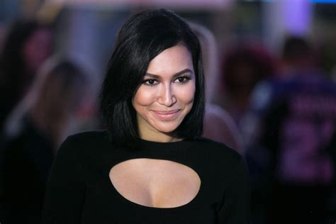 Naya Rivera Glee Star Missing After Son Found Alone In A Boat In California