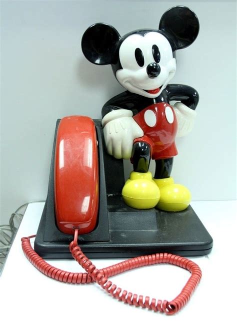 Pin By Tiffanyangel Vega On Nostalgie Mickey Mouse Phone Mickey