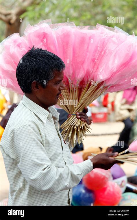 Cotton Candy Seller At India Gate Stock Photo Alamy