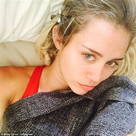 Miley Cyrus Shares Intimate Selfies While Bedridden Due To Summer Flu Daily Mail Online
