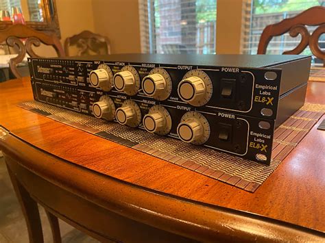 Empirical Labs El8 Xs Distressor Stereo Pair With British Reverb