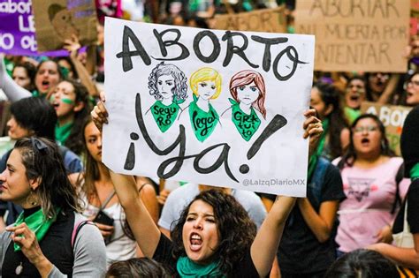 Miles De Mujeres Toman Las Calles Por La Legalizaci N Del Aborto