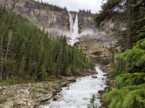 Twin Falls And Laughing Falls Yoho National Park A Walk And A Lark