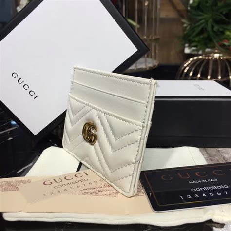 With your new gucci card holder you will always have your portemnee with you in a stylish and modern way. Discount Gucci Card holder 122089 - $159.00 : Replica Bags