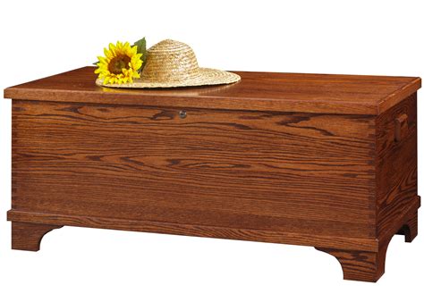 Handcrafted Classic Blanket Chest Quality Craftsmanship