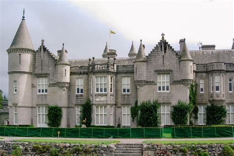 Preview and stats followed by live commentary, video highlights and match report. Balmoral Castle in Schottland, Großbritannien | Franks ...