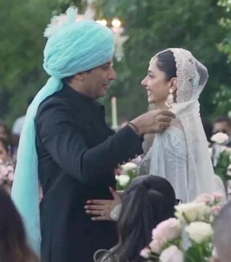 Mahira Khan Salim Karim Wedding Photos Pakistani Actor Walks Aisle