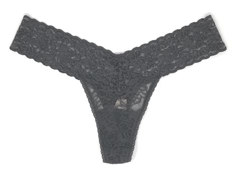 victoria s secret the lacie thong panty one size