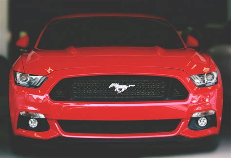 Red Ford Mustang · Free Stock Photo