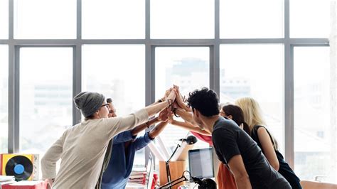 13 Workplace Collaboration Skills To Foster Teamwork
