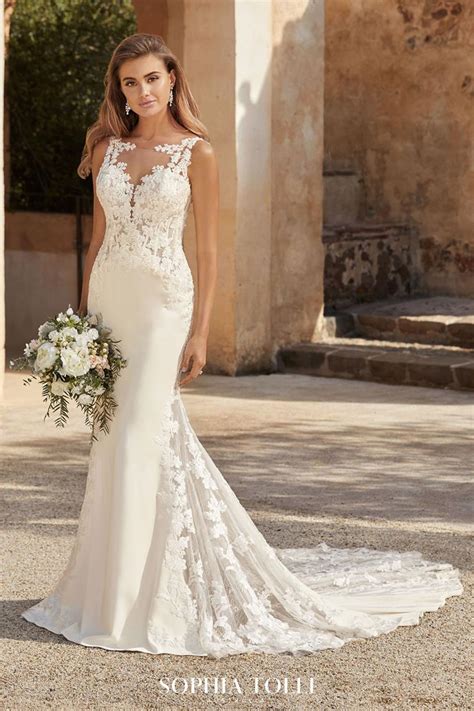 Buying your wedding dress off the rack can be a smart option. Wedding Dress - Sophia Tolli SPRING 2020 Collection ...