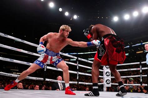 Who Won Ksi Vs Logan Paul Fight Result As Youtube Stars Clash In La