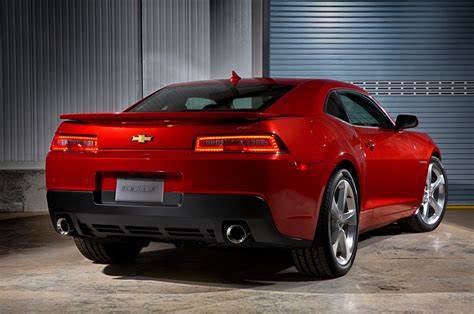 2015 Chevrolet Camaro Ss With Chevy Performance Parts Quick Drive