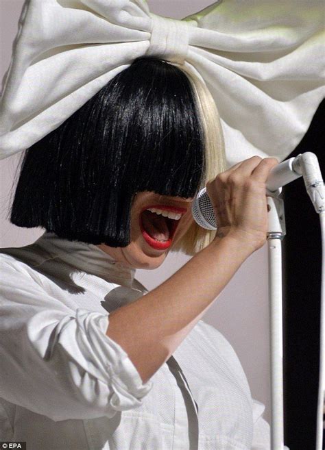 Sia Dazzles On Stage In Lebanon While Sporting Her Trademark Wig Sia