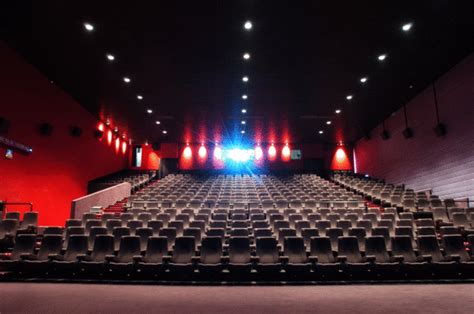 Teatro rialto theatre properties y planeta fama producciones presentan the full monty el musical terrence mcnally / david. Kinepolis Kortrijk in Kortrijk, BE - Cinema Treasures