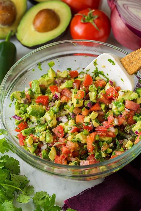 This pairing is easy, wonderfully simple and healthy yet deeply satisfying, fresh, light and bright with layer upon layer of flavor. Grilled Chicken and Quinoa Burrito Bowls with Avocado ...