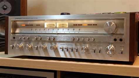 Golden Age Of Audio: Pioneer SX-1250 Vintage Stereo Receiver