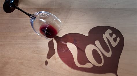 Download Wallpaper Wine And Love 1920x1080