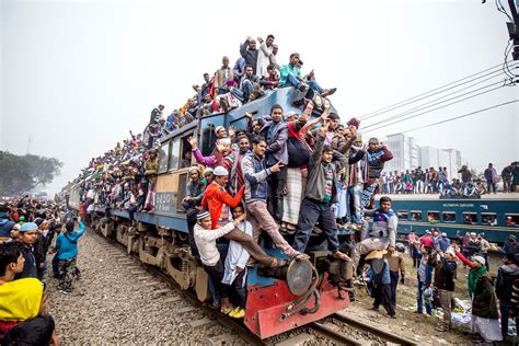 To join an activity that has become very popular or to change your opinion to one that has become…. Jumping on the bandwagon! Commuters take the rush hour ...