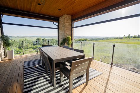 Retractable Screens Suncoast Enclosures Better Outdoor Living